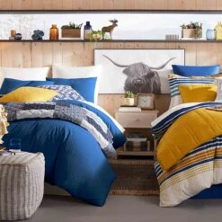 Ty Pennington Blue Glass Vase, 6.3" -Home Decoration Store ty pennington blue glass vase 6.3 2